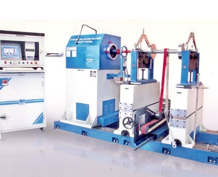 Balancing machine
