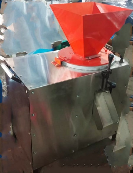 Mirchi Grinding Machine