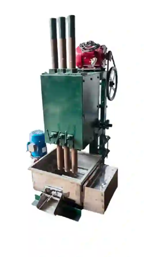 3 Hammer Automatic Chilly Pounding Machine