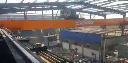 Double girder eot crane