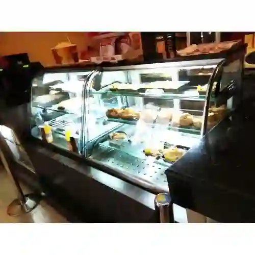 Refrigerated Sweet Display Counter